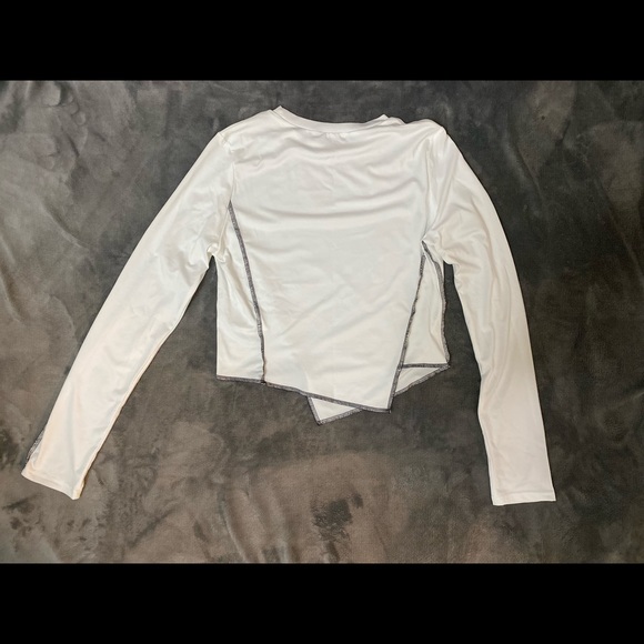 SHEIN long sleeve white asymmetrical top with black piping - Picture 5 of 6